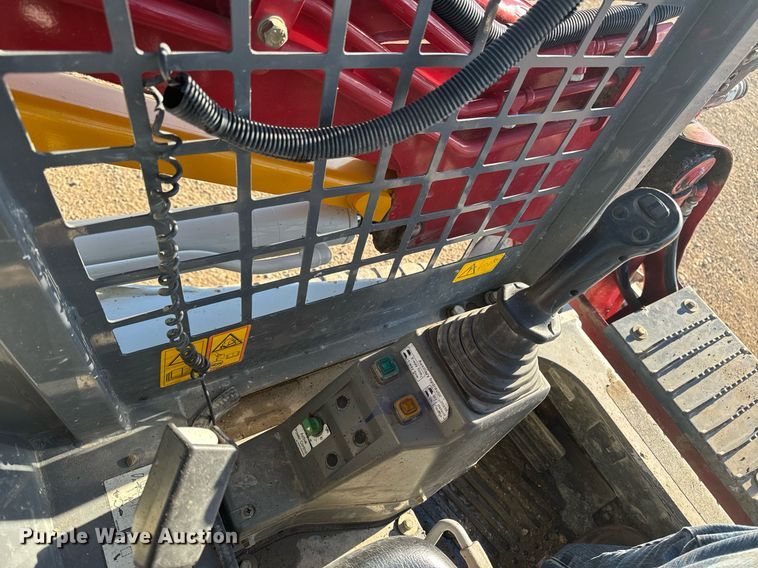 image for item EM3590 2018 Takeuchi TL8 tracked skid steer loader