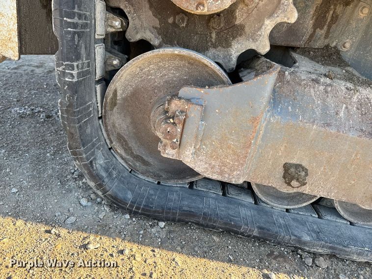 image for item EM3590 2018 Takeuchi TL8 tracked skid steer loader