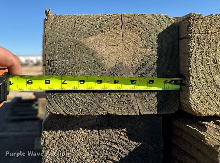 image for item EM3592 Approximately 125 bridge post