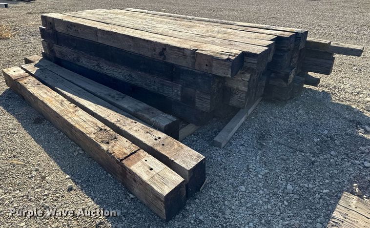 image for item EM3593 Approximately 35 bridge posts