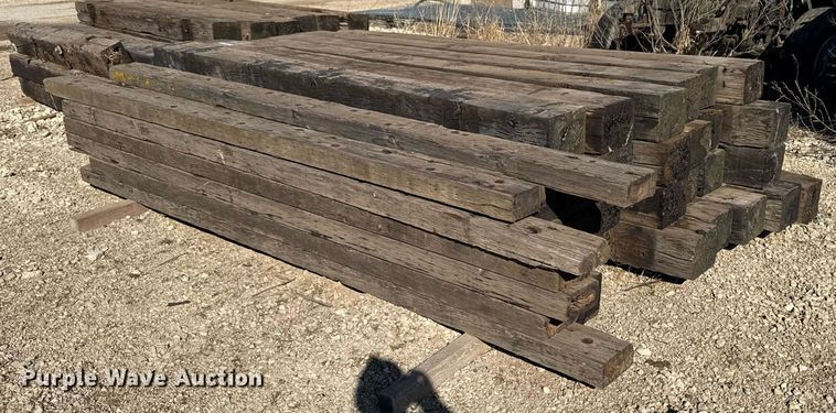 image for item EM3593 Approximately 35 bridge posts