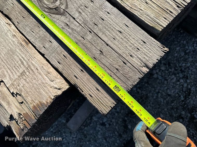 image for item EM3593 Approximately 35 bridge posts