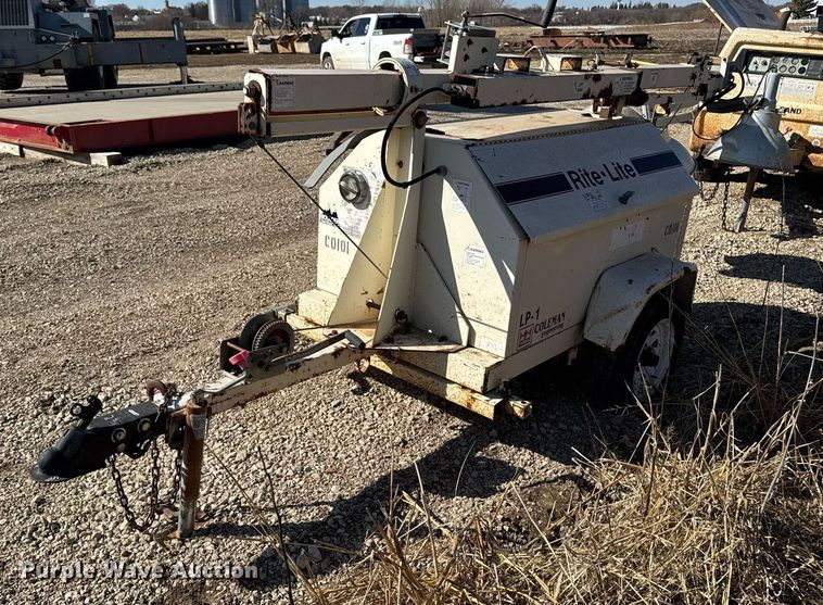 image for item EM3596 Terex MH4000RL light plant