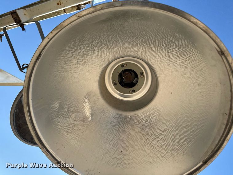 image for item EM3596 Terex MH4000RL light plant