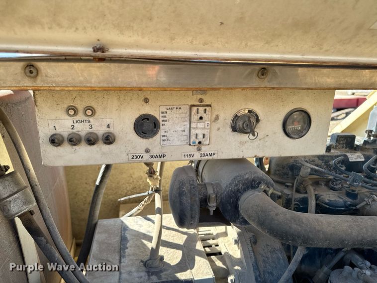 image for item EM3596 Terex MH4000RL light plant