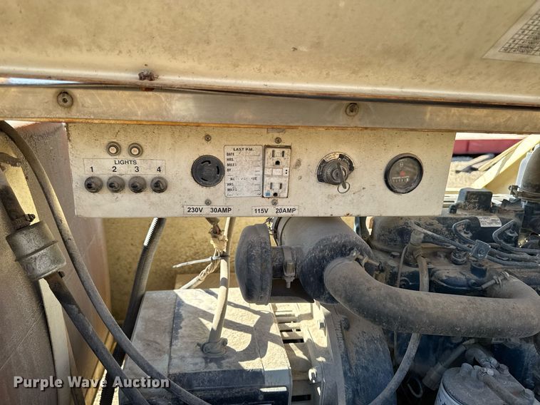 image for item EM3596 Terex MH4000RL light plant