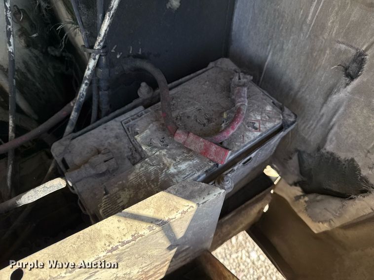 image for item EM3597 Ingersoll-Rand 185 air compressor