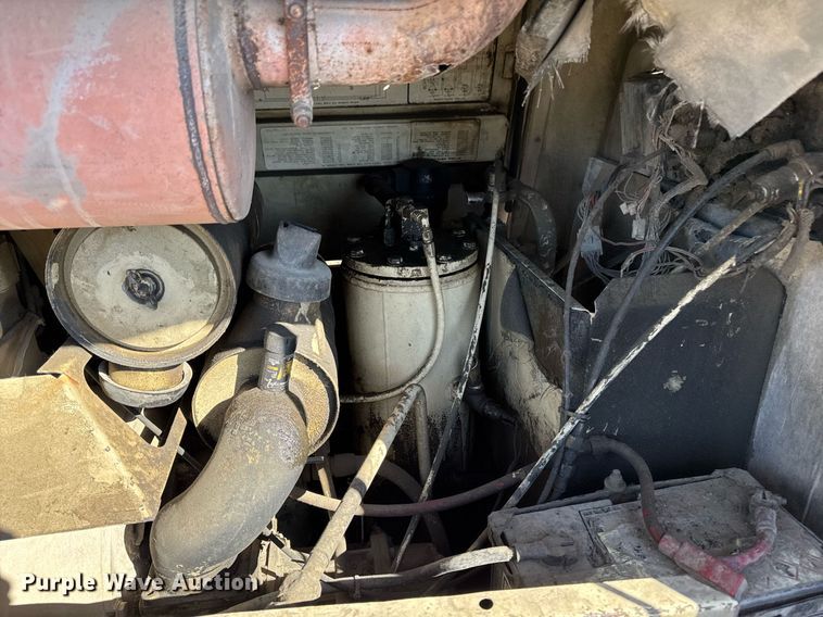 image for item EM3597 Ingersoll-Rand 185 air compressor