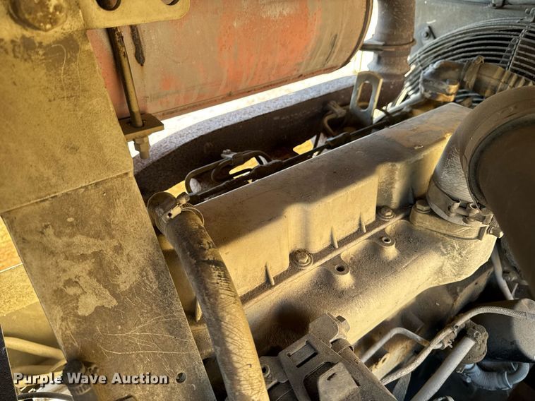 image for item EM3597 Ingersoll-Rand 185 air compressor