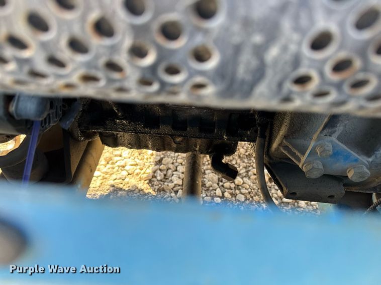 image for item EM3598 2004 Genie TML-4000N light plant