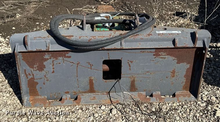 image for item EM3600 Skid steer breaker