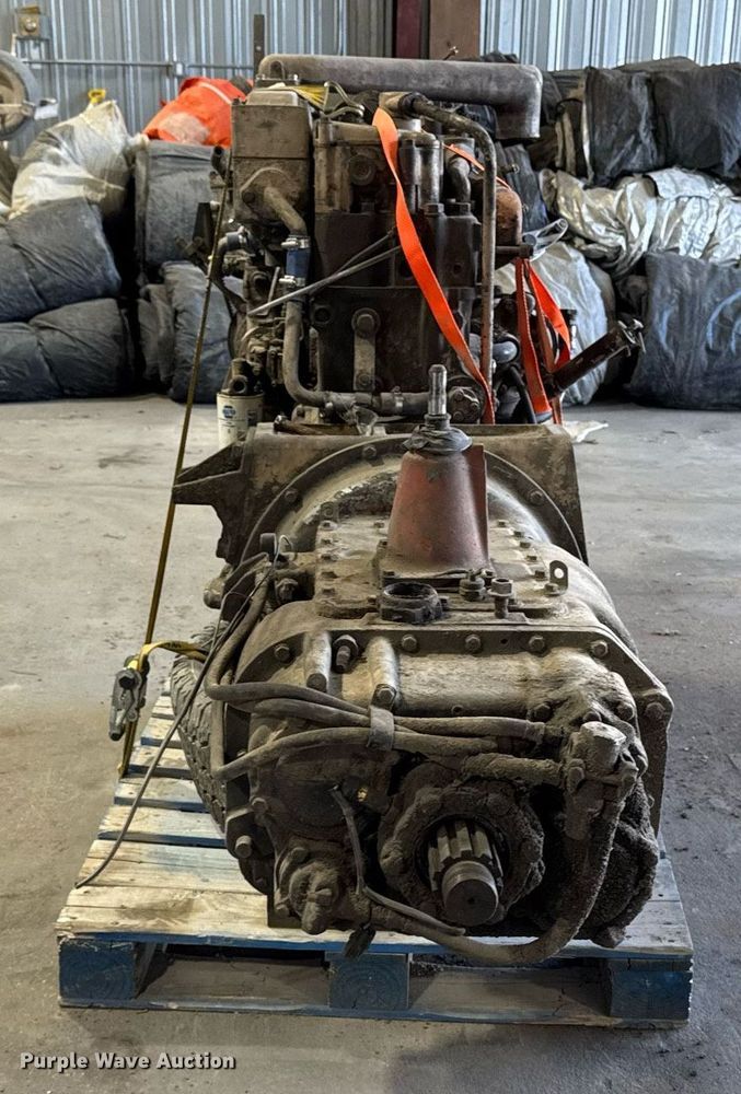 image for item EM3601 Cummins 855 engine