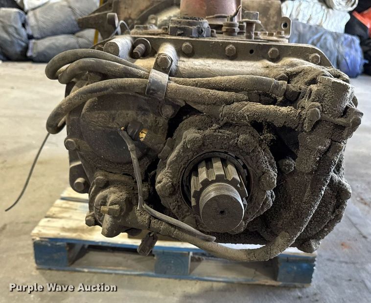 image for item EM3601 Cummins 855 engine