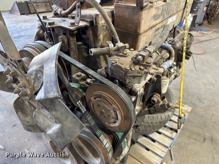 image for item EM3601 Cummins 855 engine