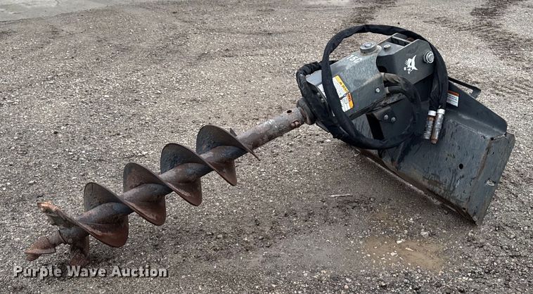 image for item EM3630 2016 Bobcat 15C Auger skid steer auger
