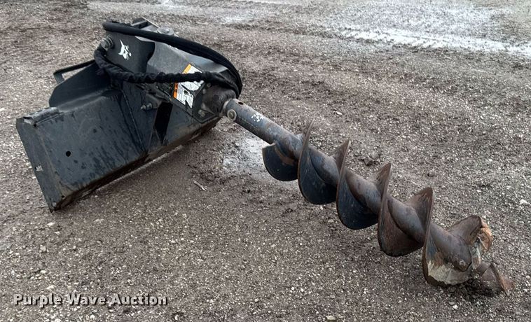 image for item EM3630 2016 Bobcat 15C Auger skid steer auger