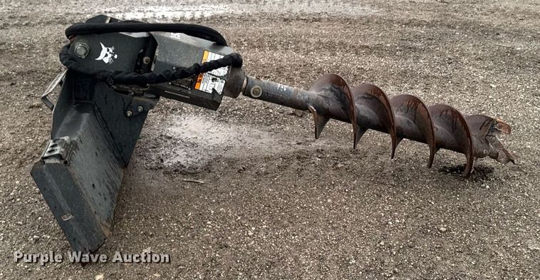 image for item EM3630 2016 Bobcat 15C Auger skid steer auger