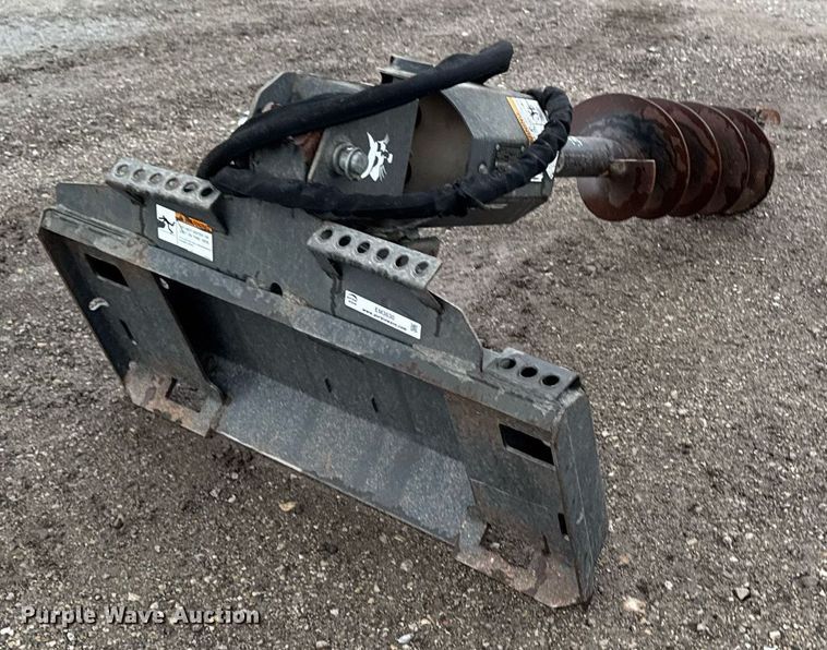 image for item EM3630 2016 Bobcat 15C Auger skid steer auger