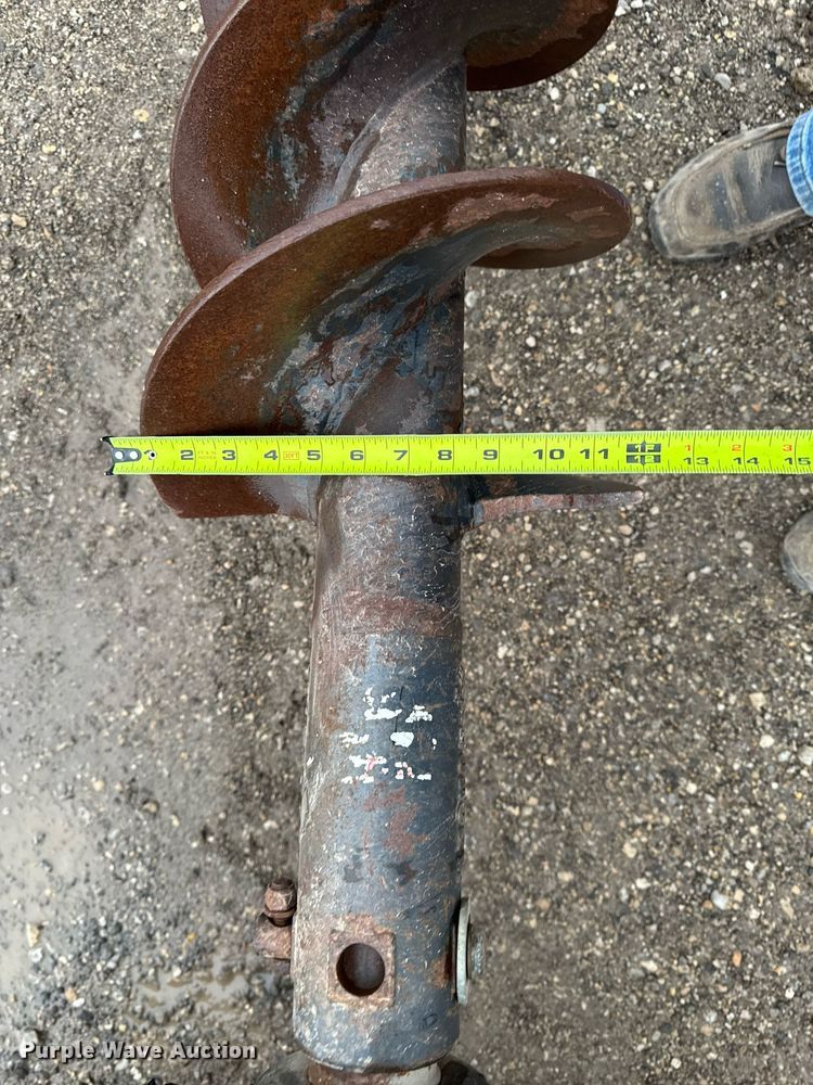 image for item EM3630 2016 Bobcat 15C Auger skid steer auger