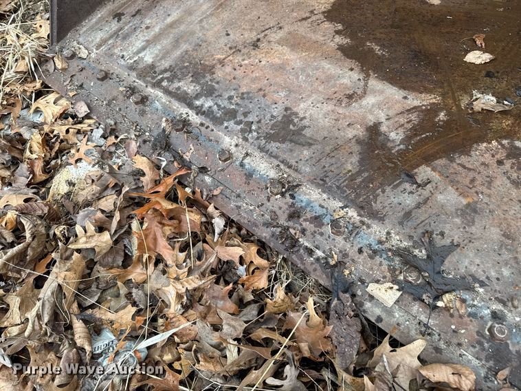 image for item EM3638 Haugen MSBT-96 telehandler bucket