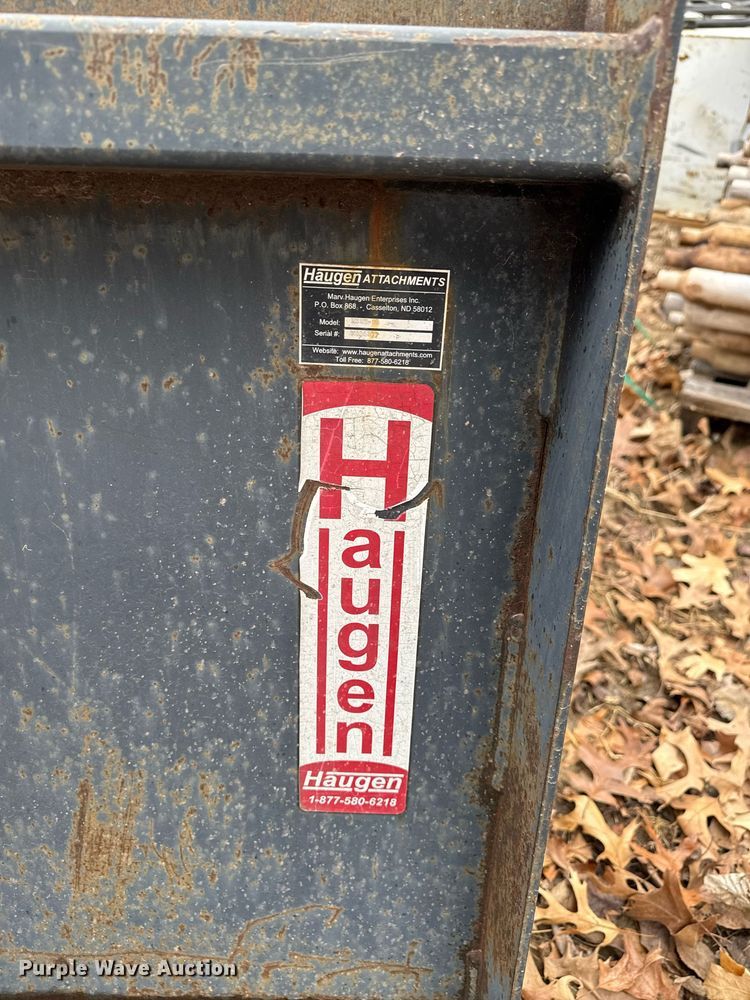 image for item EM3638 Haugen MSBT-96 telehandler bucket