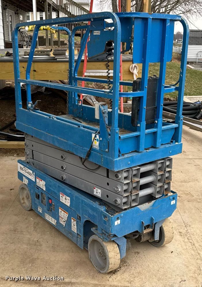 image for item EM3639 2016 Genie GS-1930 scissor lift
