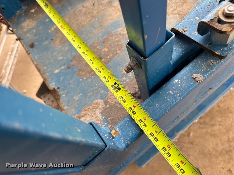 image for item EM3639 2016 Genie GS-1930 scissor lift