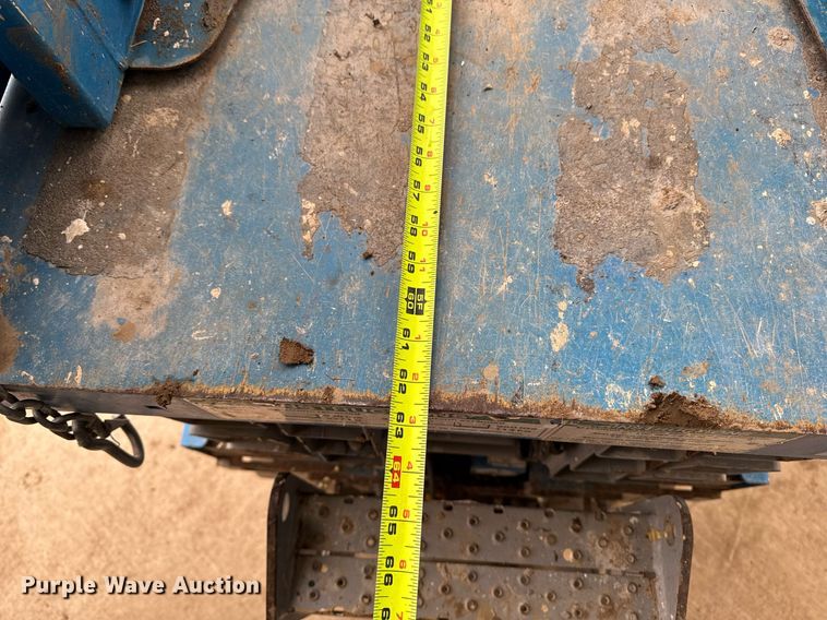 image for item EM3639 2016 Genie GS-1930 scissor lift