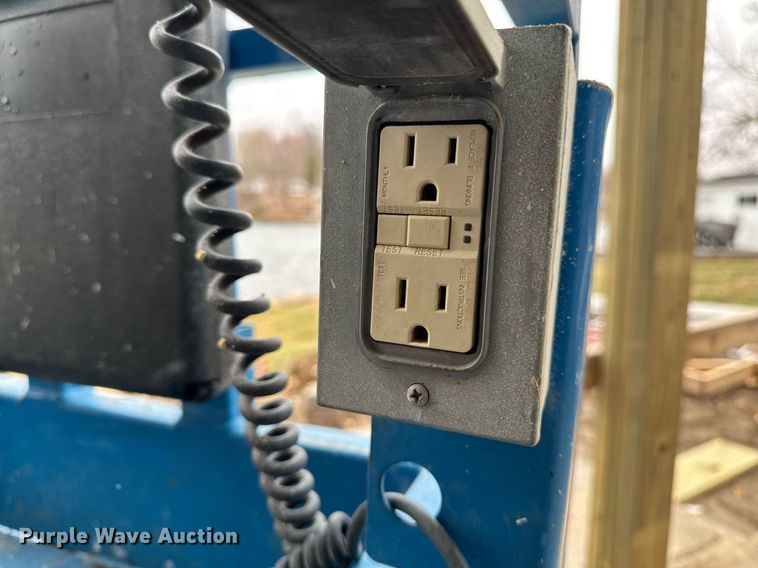 image for item EM3639 2016 Genie GS-1930 scissor lift