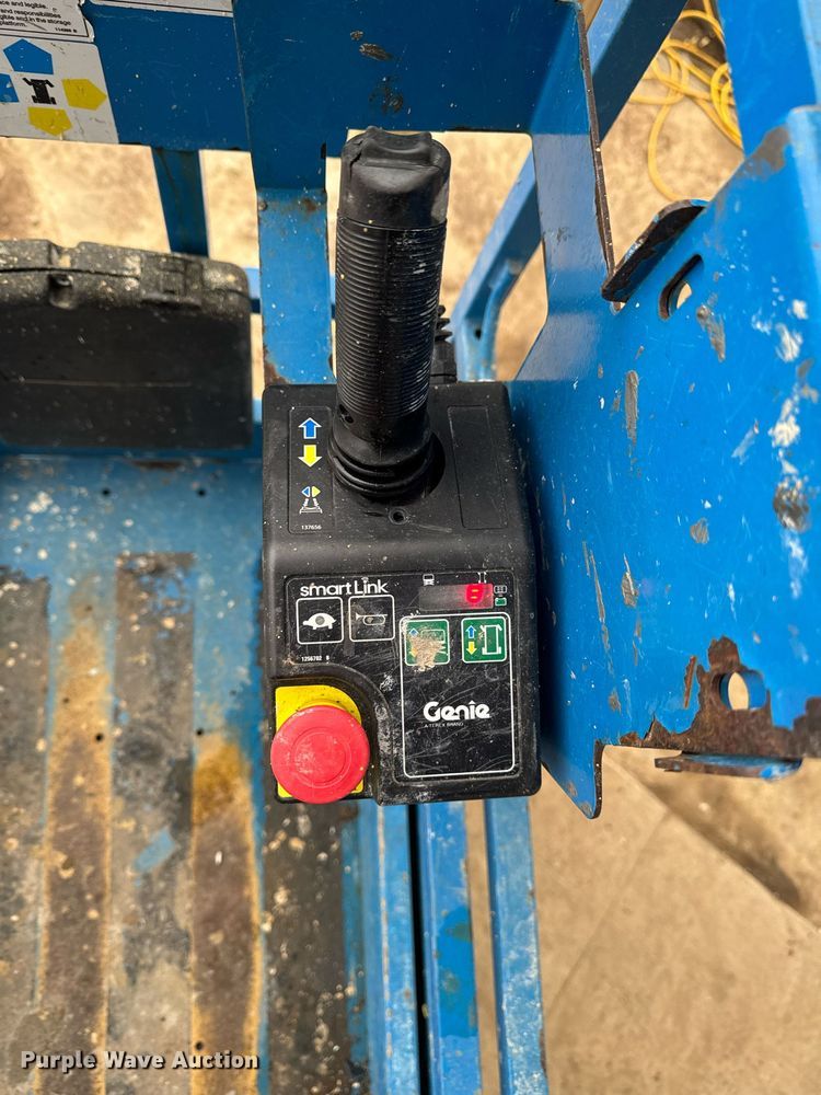 image for item EM3639 2016 Genie GS-1930 scissor lift