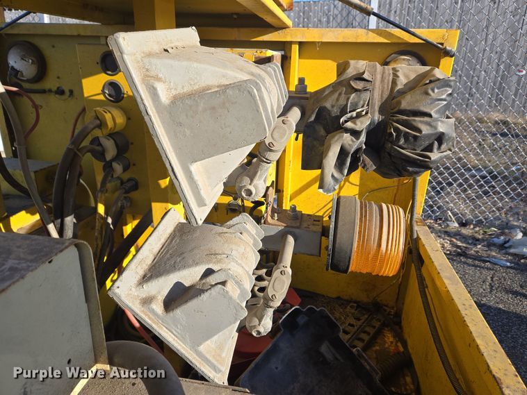 image for item EM6003 Hesco mobile power unit