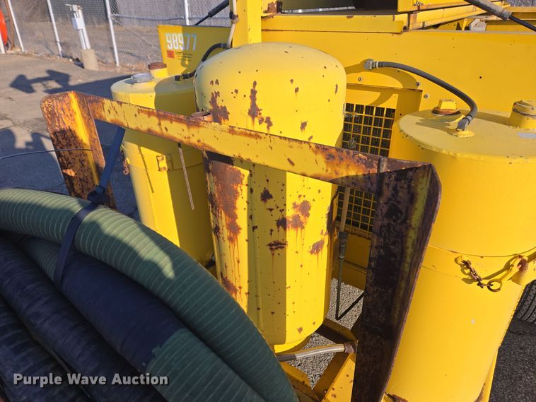 image for item EM6003 Hesco mobile power unit