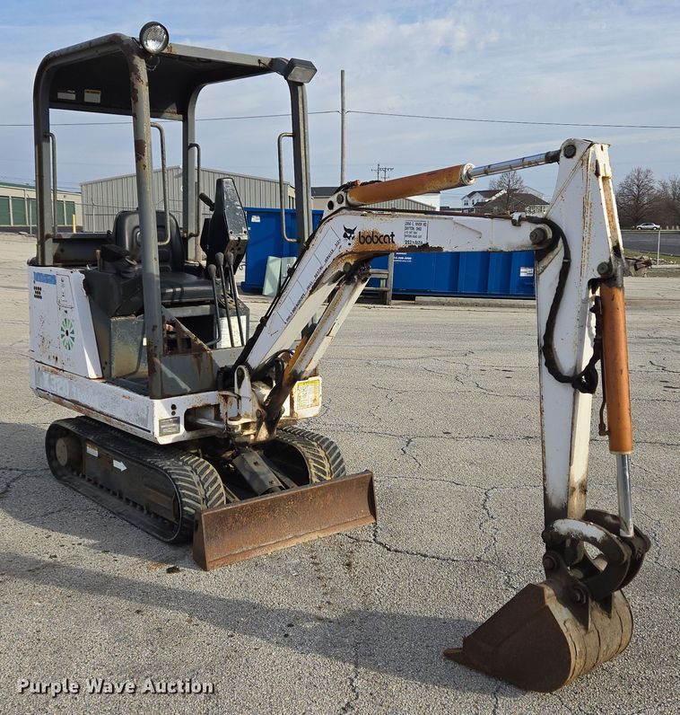 image for item EM6005 1993 Bobcat 320 mini excavator