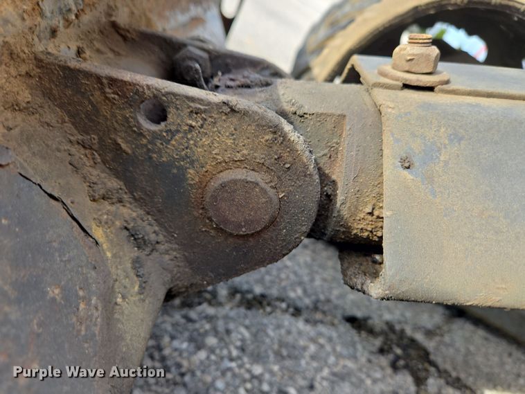 image for item EM6005 1993 Bobcat 320 mini excavator