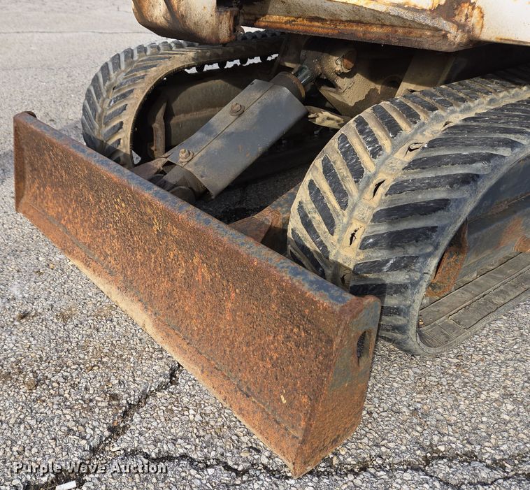 image for item EM6005 1993 Bobcat 320 mini excavator