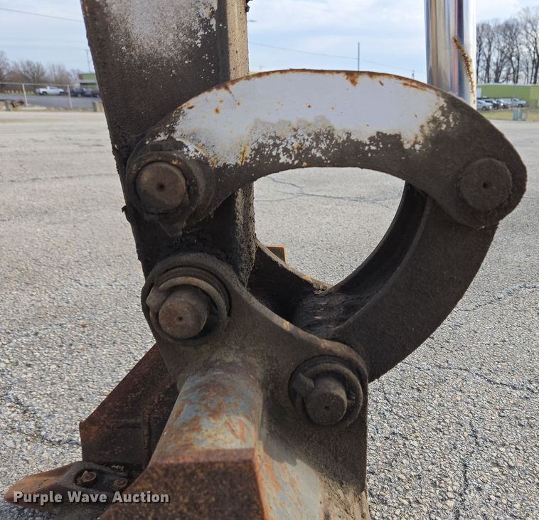 image for item EM6005 1993 Bobcat 320 mini excavator