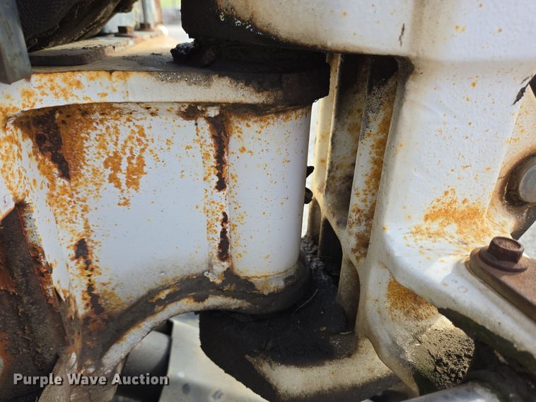 image for item EM6005 1993 Bobcat 320 mini excavator