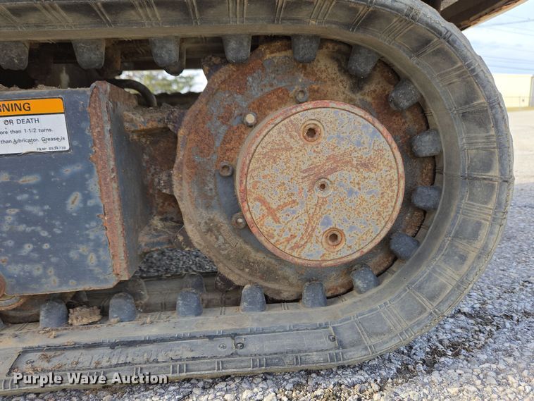 image for item EM6005 1993 Bobcat 320 mini excavator