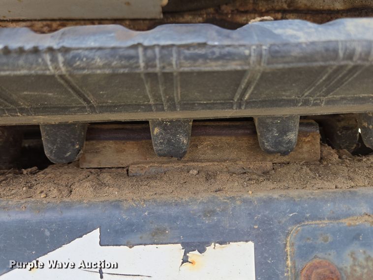 image for item EM6005 1993 Bobcat 320 mini excavator