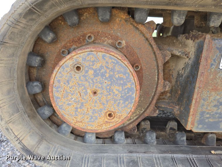 image for item EM6005 1993 Bobcat 320 mini excavator