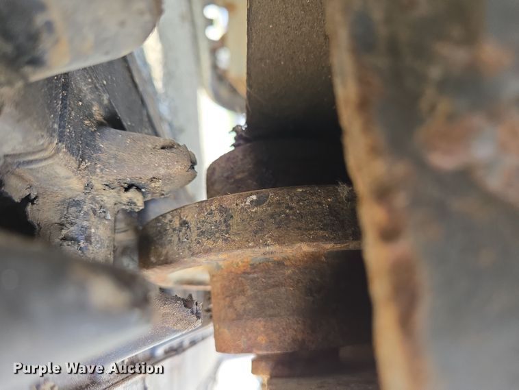 image for item EM6005 1993 Bobcat 320 mini excavator