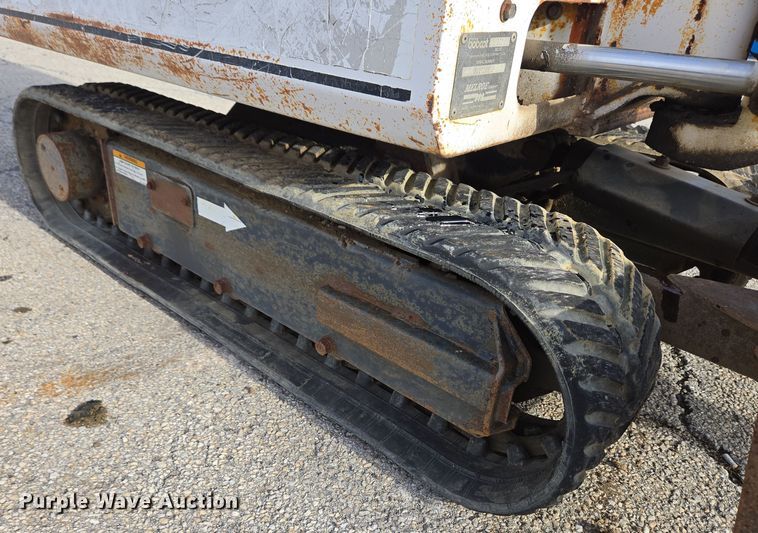 image for item EM6005 1993 Bobcat 320 mini excavator