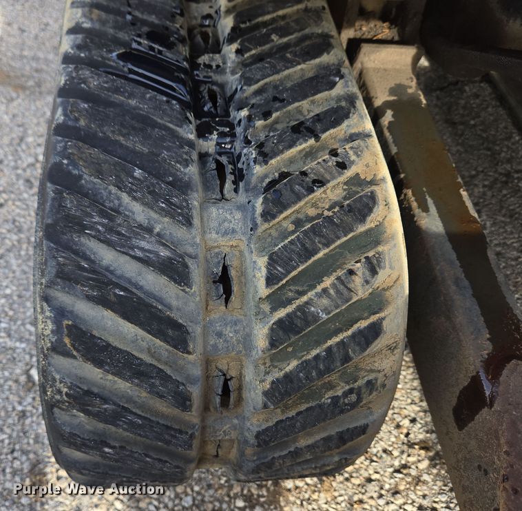 image for item EM6005 1993 Bobcat 320 mini excavator