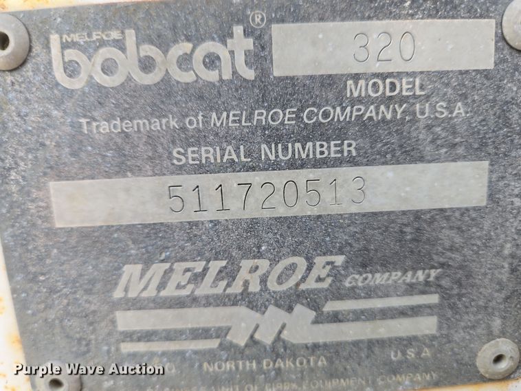 image for item EM6005 1993 Bobcat 320 mini excavator
