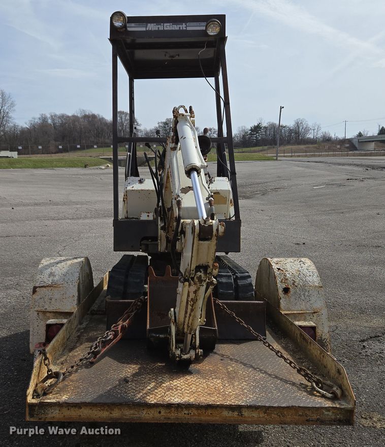 image for item EM6006 Nissan N-06SS mini excavator