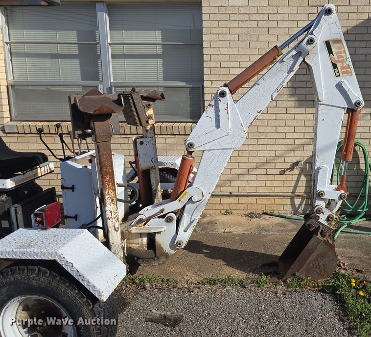 image for item EN3553 Dig-It 158 towable backhoe