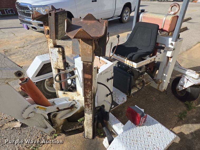 image for item EN3553 Dig-It 158 towable backhoe