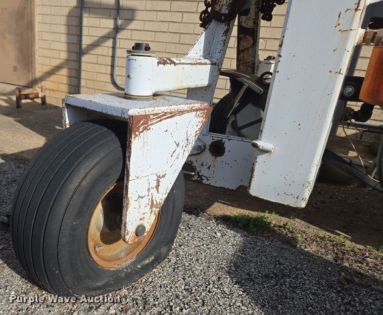 image for item EN3553 Dig-It 158 towable backhoe