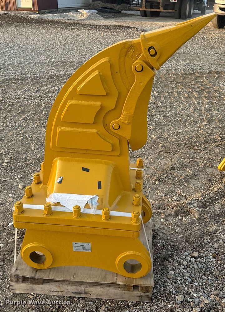 image for item EN5197 2024 Elephant Attachments RIPPER336D-ES excavator ripper tooth