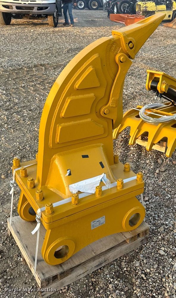 image for item EN5197 2024 Elephant Attachments RIPPER336D-ES excavator ripper tooth